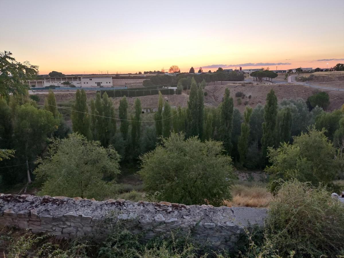 Alojamiento Turistico Carvi Arévalo Εξωτερικό φωτογραφία